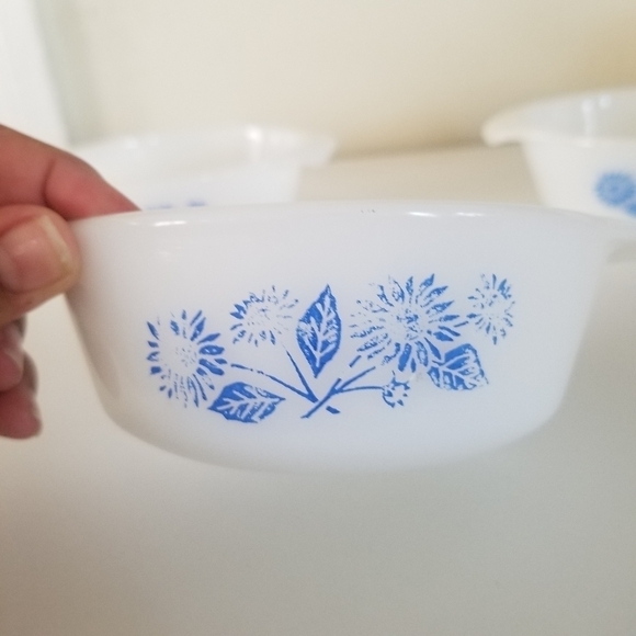 Anchor Hocking | Fire King Cornflower - Picture 5 of 10